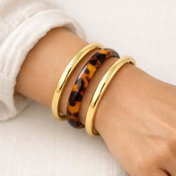 Adore Tortoiseshell Resin