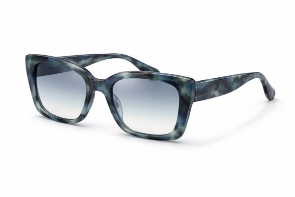 c-Oceanic elegance-statement sunglasses close-up Frame Marine
